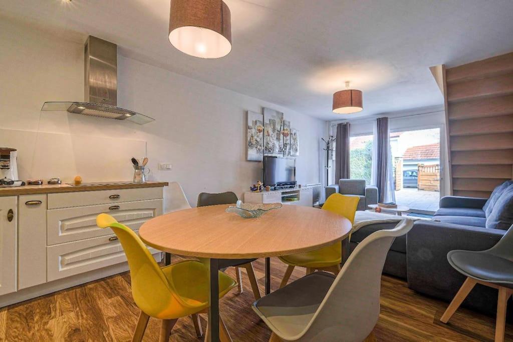 Magnifique Maison De Ville - Parking - Proche Disney Fublaines Luaran gambar